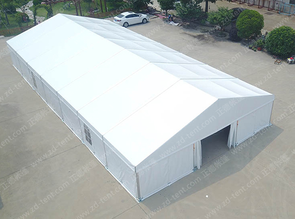 篷房是怎么搭建的呢？